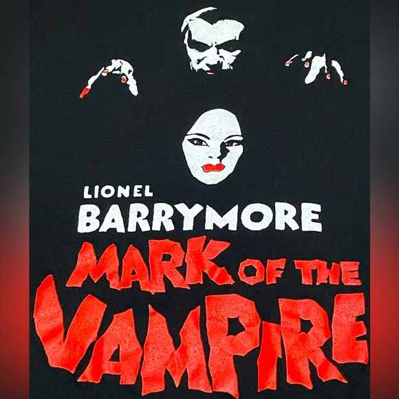 AWESOME “MARK OF THE VAMPIRE” CLASSIC HORROR MOVIE T-SHIRT SIZE LARGE MINT GUC! - Picture 1 of 15